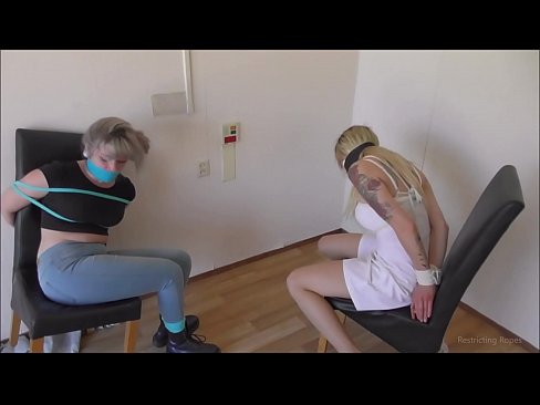❤️ Fíkill / bundin og kæfð / stúlka í neyð ☑ Ofsagt kynlíf hjá okkur ☑